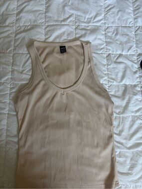 SHEIN Ribbed V-Neck Tank Top - Beige - M